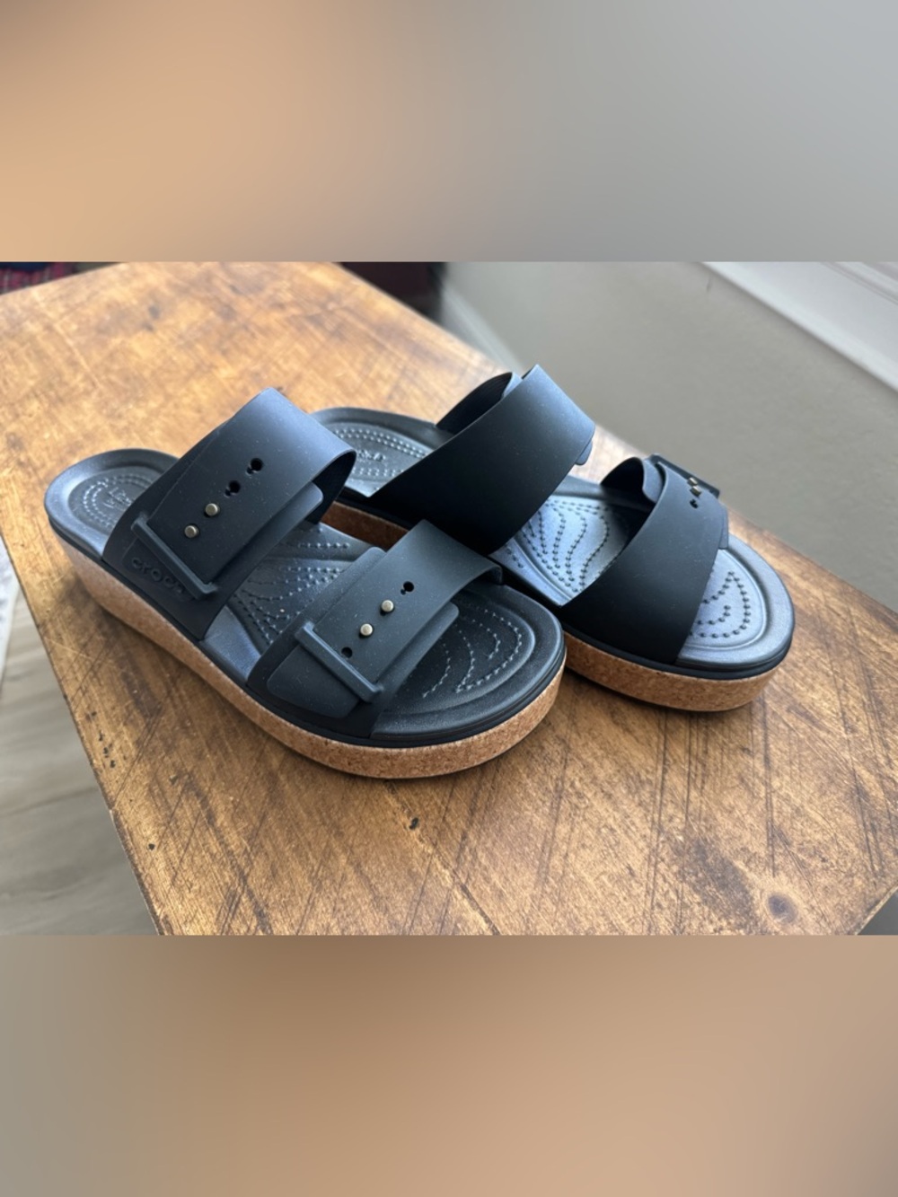 Crocs Brooklyn Cork Buckle Platform Sandal 8 black cork NWT